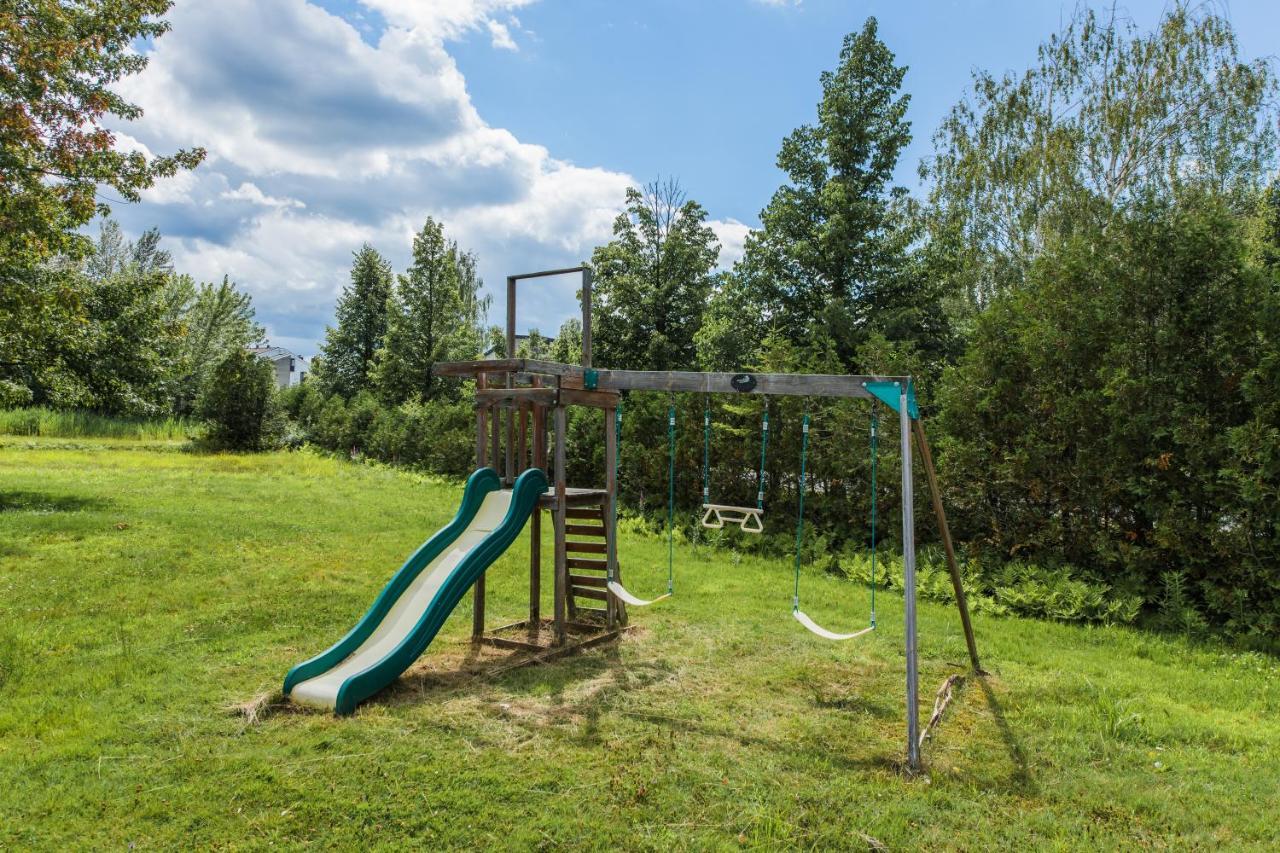 Motel Fleur De Lys Magog Εξωτερικό φωτογραφία